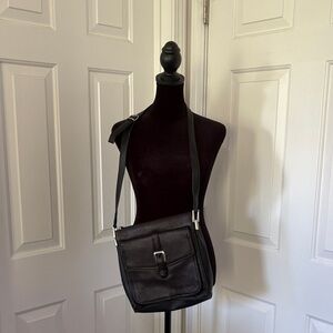 St. John's Bay Black Leather Messenger Bag